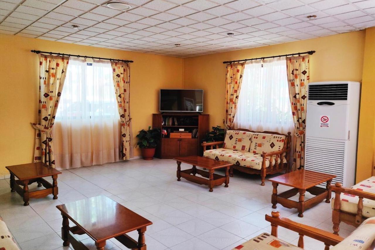 Titania Hotel Karpathos Eksteriør billede