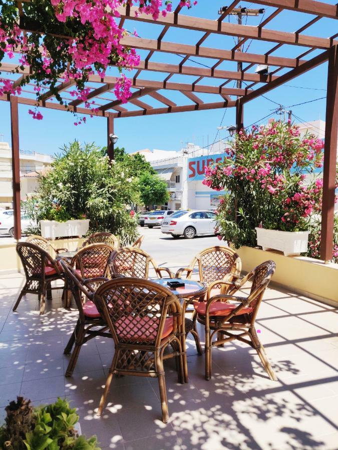 Titania Hotel Karpathos Eksteriør billede